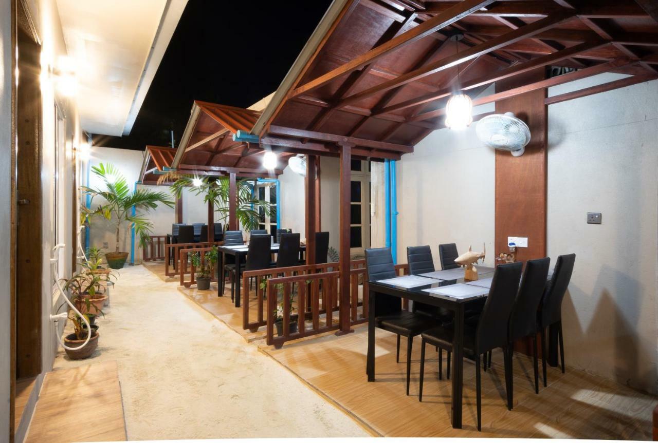 Starry Night At Guest house Ukulhas Island